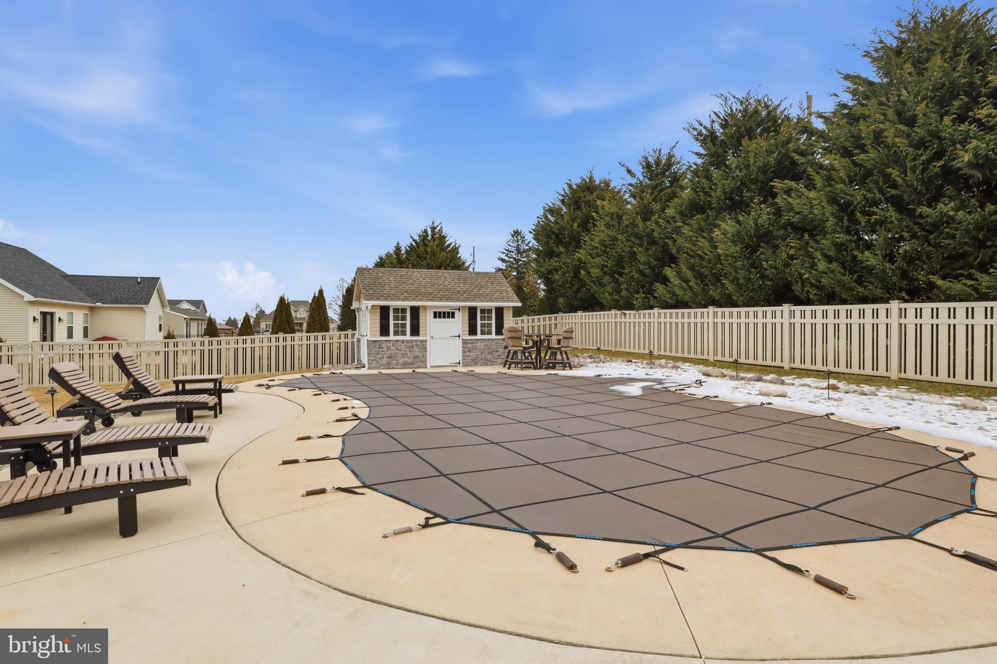 PAHAGACO HILLS - Residential