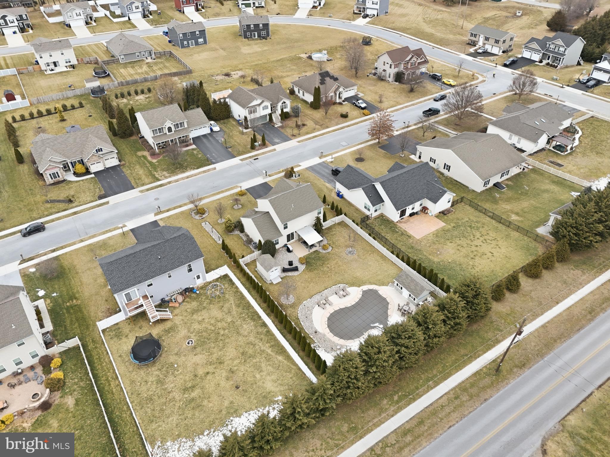 PAHAGACO HILLS - Residential