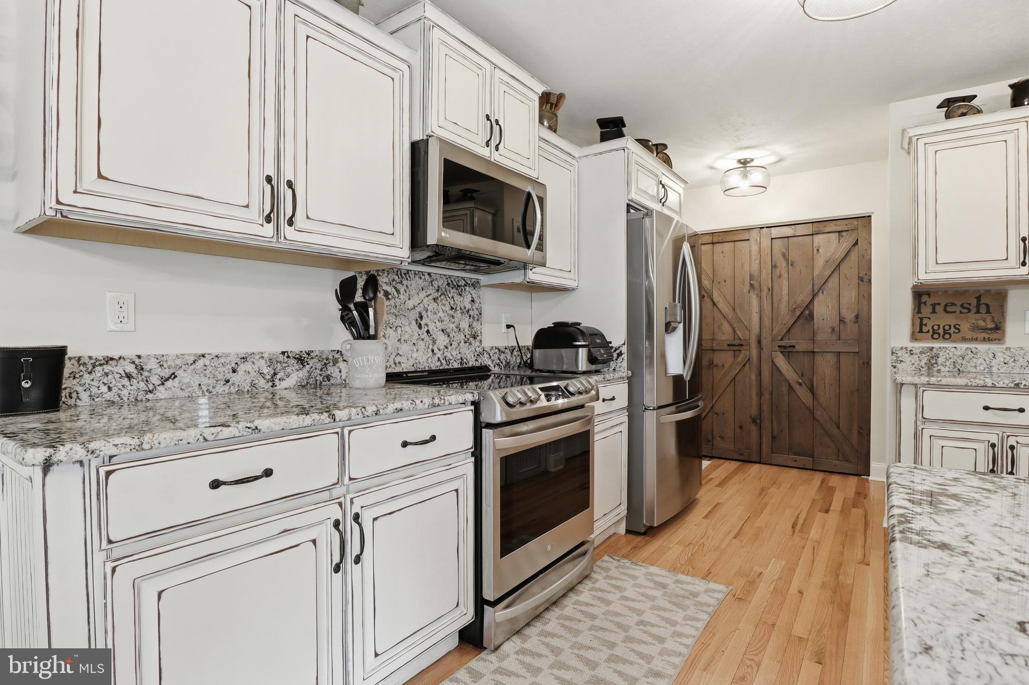 PAHAGACO HILLS - Residential