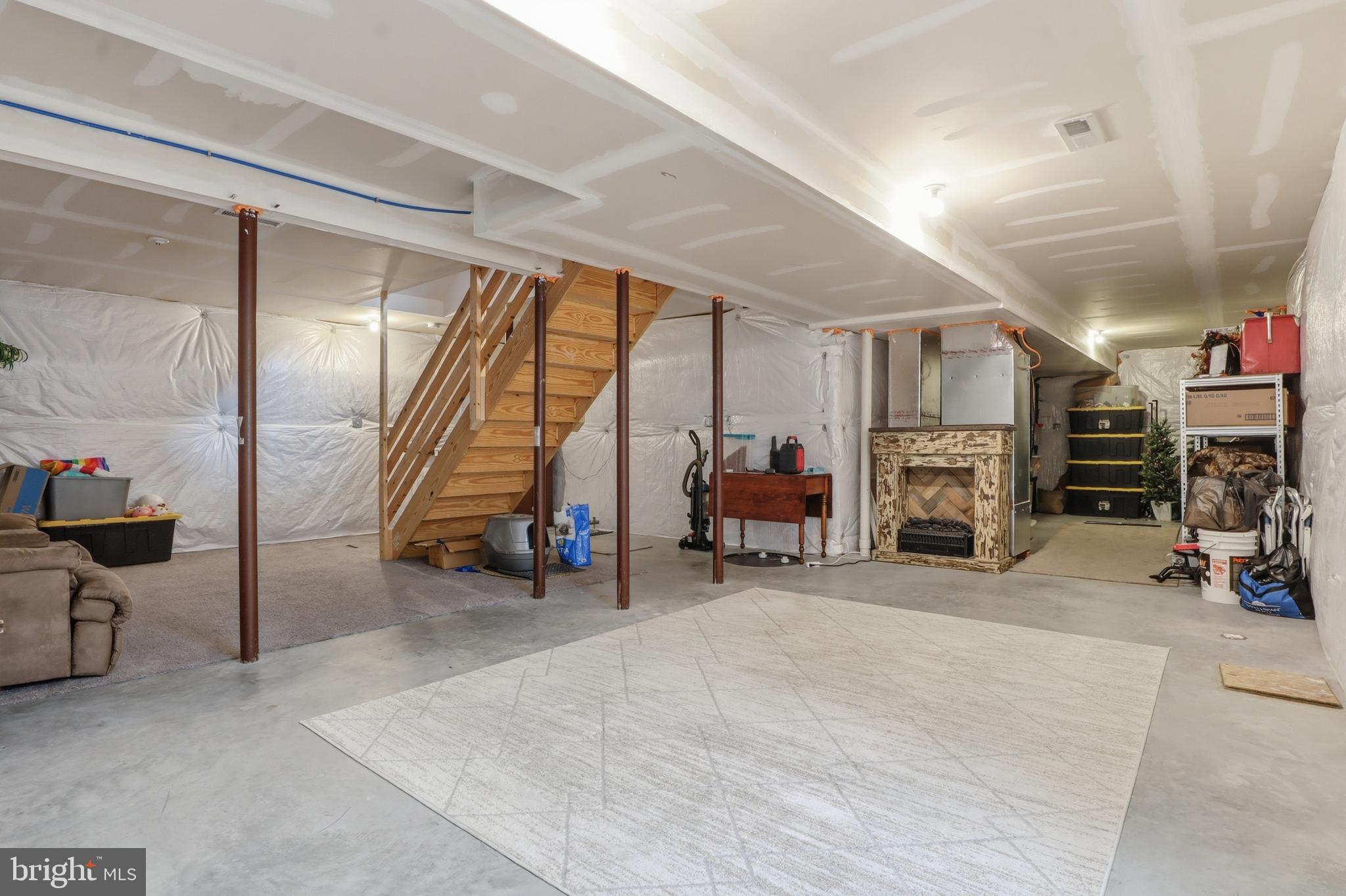 PAHAGACO HILLS - Residential