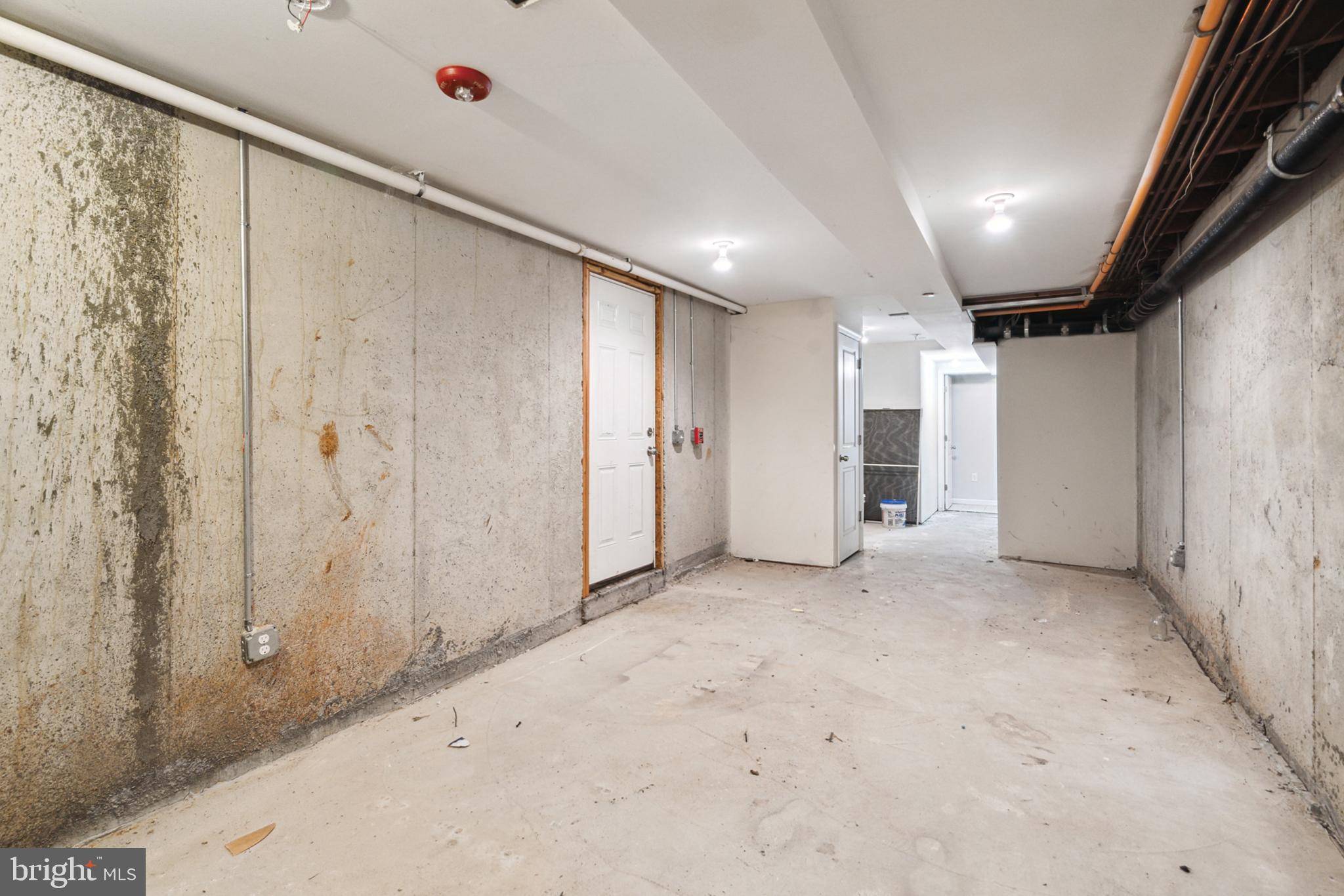 WEST PHILADELPHIA - Residential Income