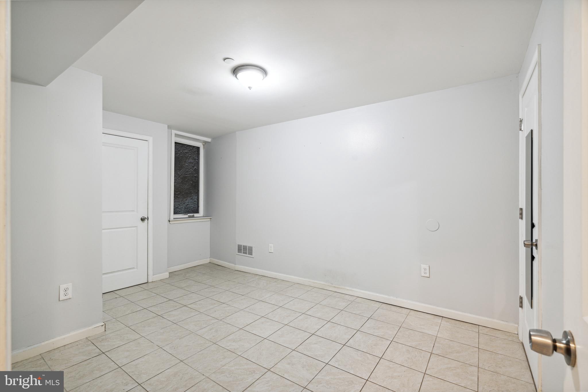 WEST PHILADELPHIA - Residential Income