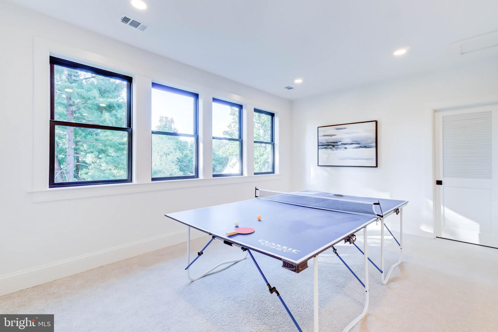 7102 Alger Rd, Falls Church, VA, 22042, USA, 5 Bedrooms Bedrooms, ,5 BathroomsBathrooms,Residential,Active,7102 Alger Rd,VAFX2322132