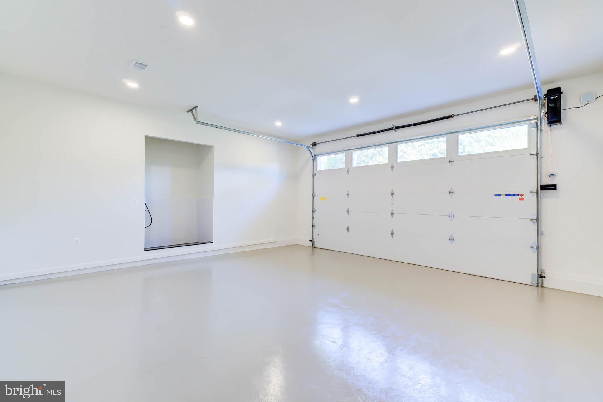 7102 Alger Rd, Falls Church, VA, 22042, USA, 5 Bedrooms Bedrooms, ,5 BathroomsBathrooms,Residential,Active,7102 Alger Rd,VAFX2322132