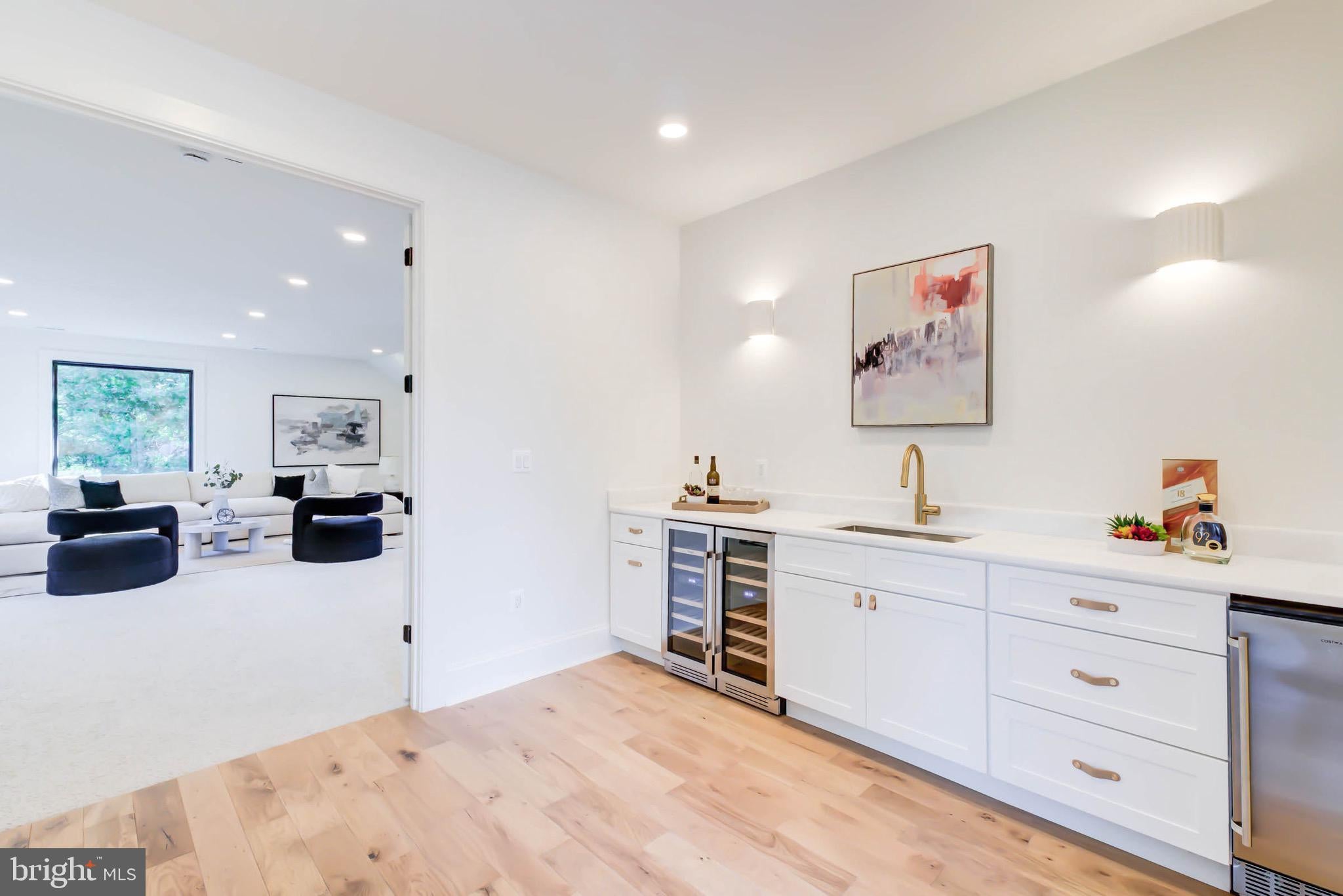7102 Alger Rd, Falls Church, VA, 22042, USA, 5 Bedrooms Bedrooms, ,5 BathroomsBathrooms,Residential,Active,7102 Alger Rd,VAFX2322132