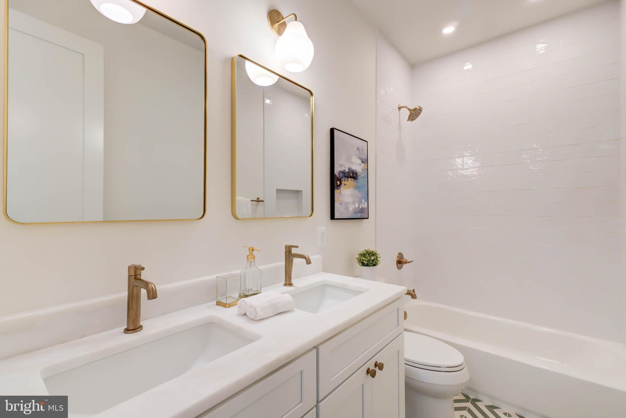 7102 Alger Rd, Falls Church, VA, 22042, USA, 5 Bedrooms Bedrooms, ,5 BathroomsBathrooms,Residential,Active,7102 Alger Rd,VAFX2322132