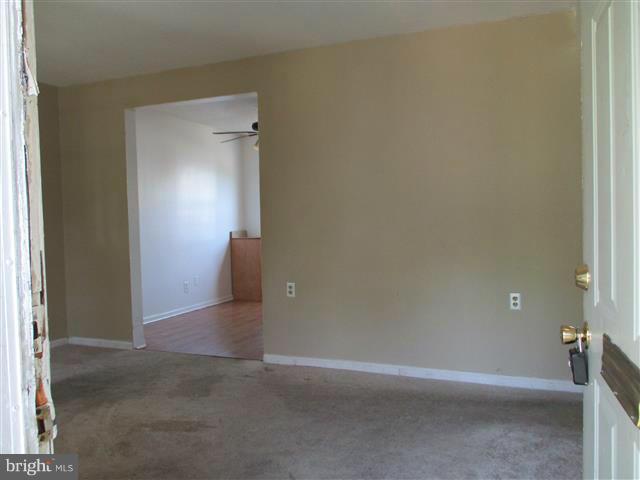 ELMWOOD - Residential