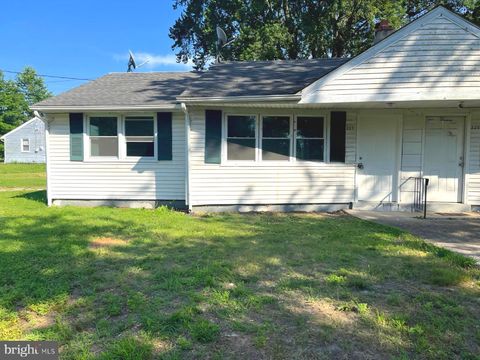 227 KINSLEY ROAD PEMBERTON NJ 08068