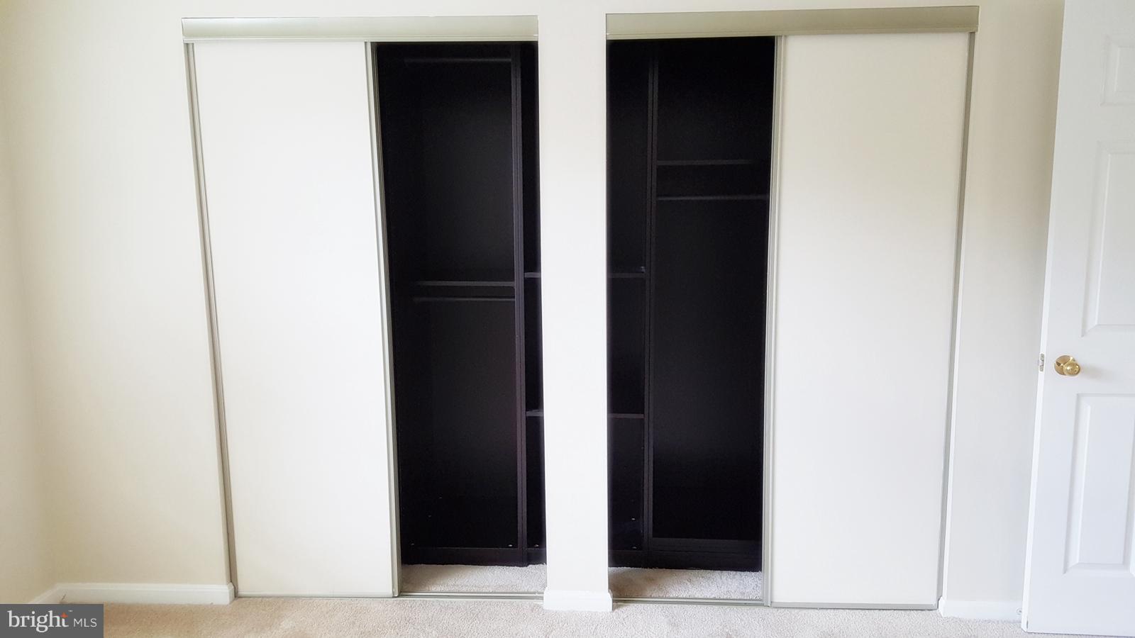 STRATFORD PLACE AT KINGS - Residential