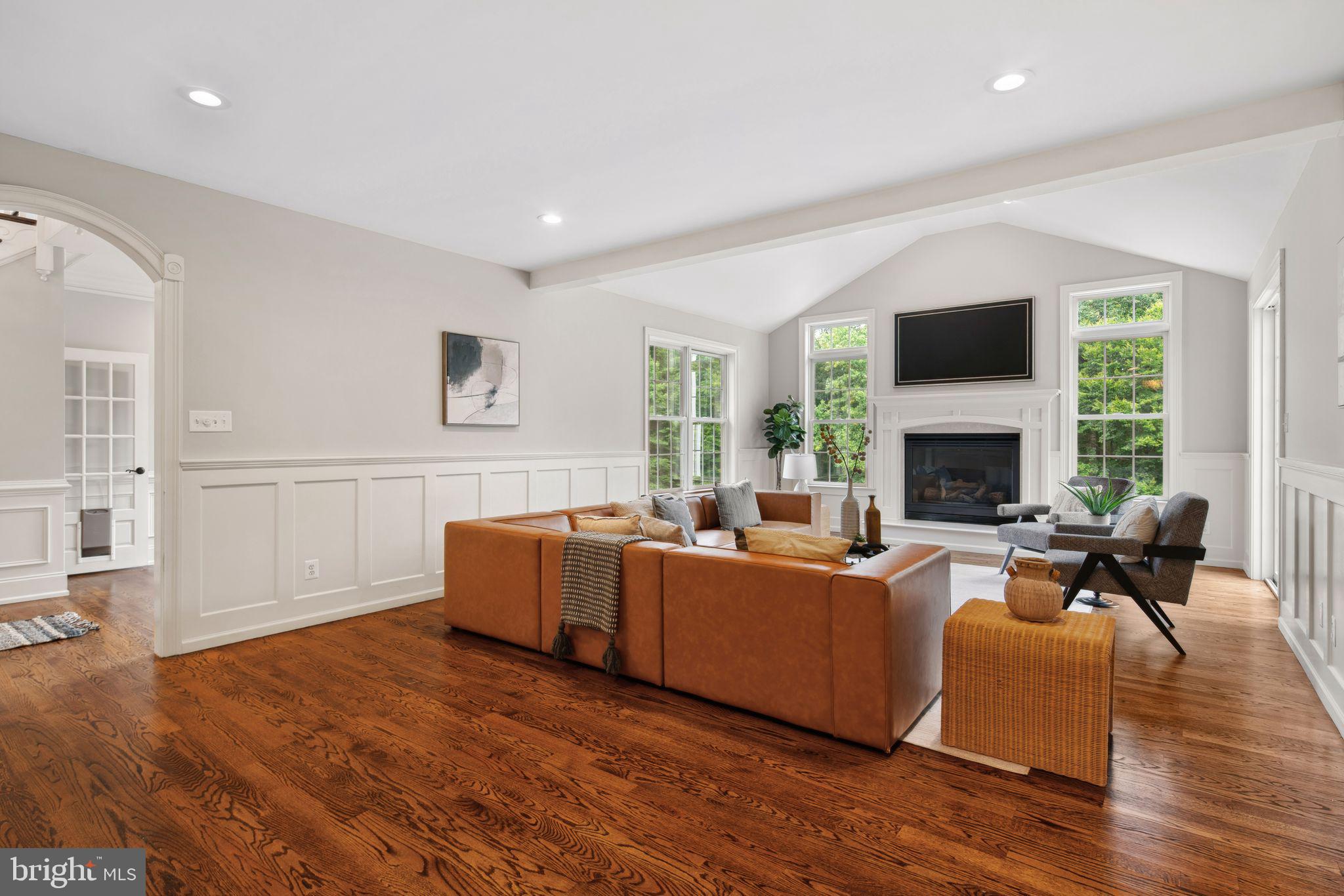 BLACKBERRY HILL - Residential