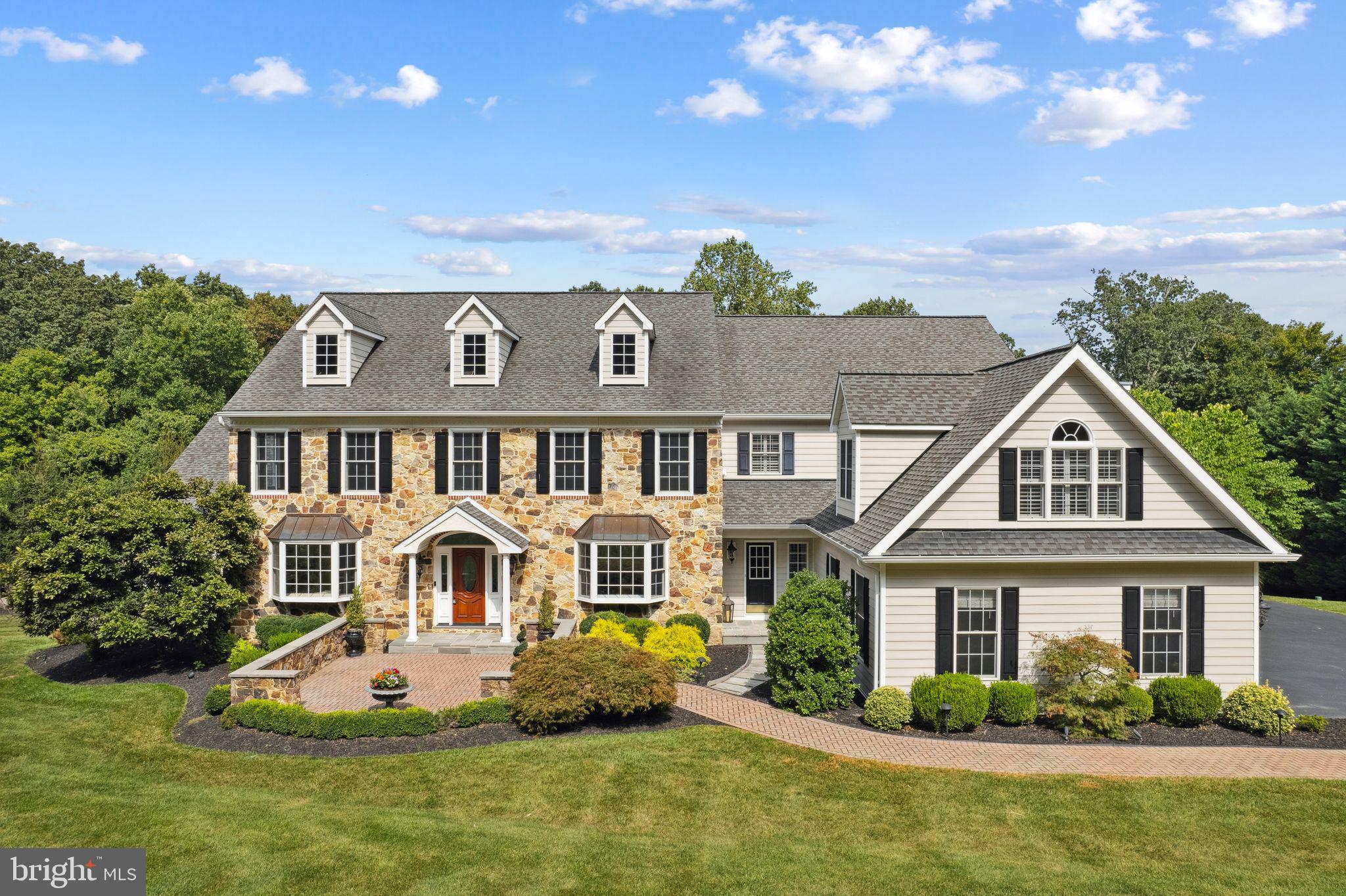 BLACKBERRY HILL - Residential