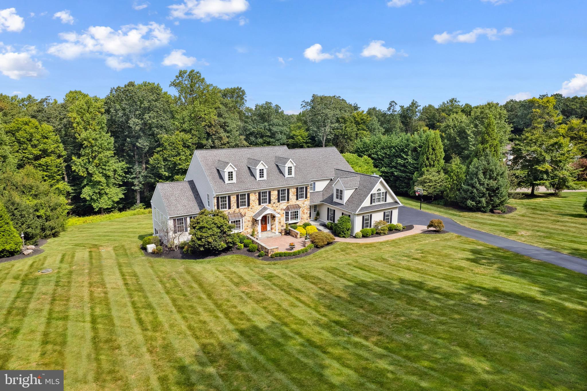 BLACKBERRY HILL - Residential