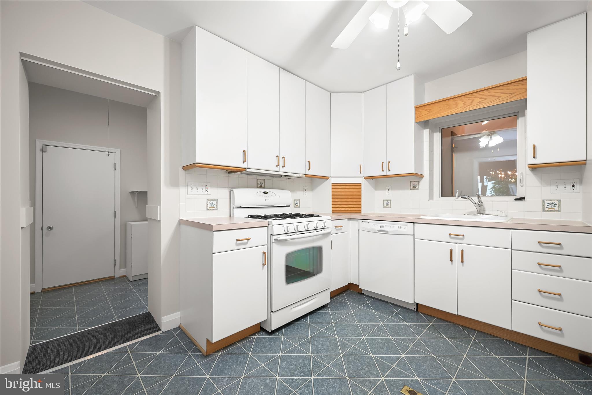 CATONSVILLE - Residential