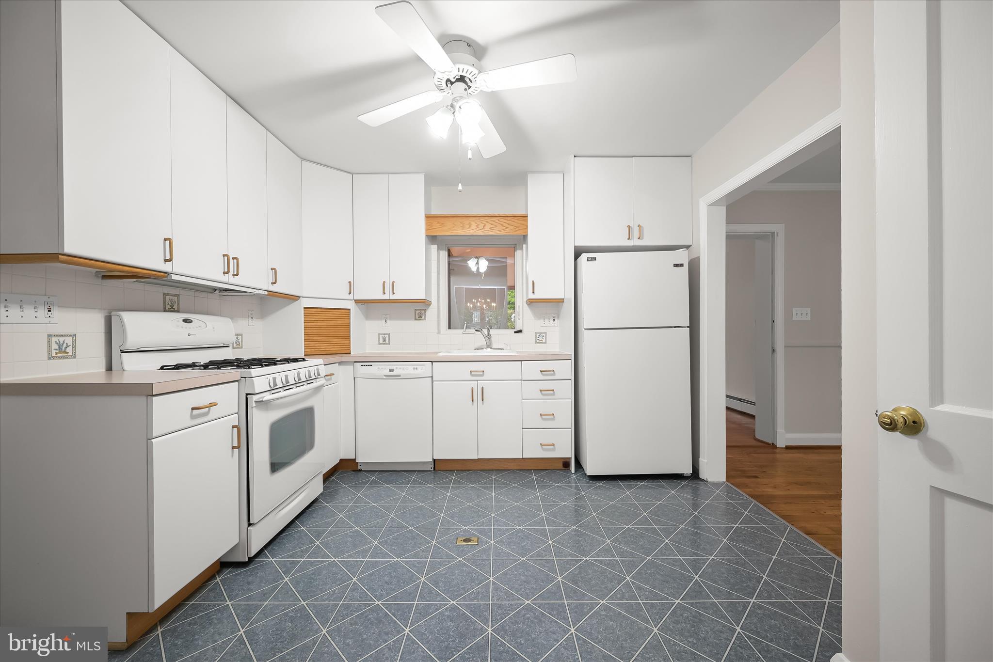 CATONSVILLE - Residential