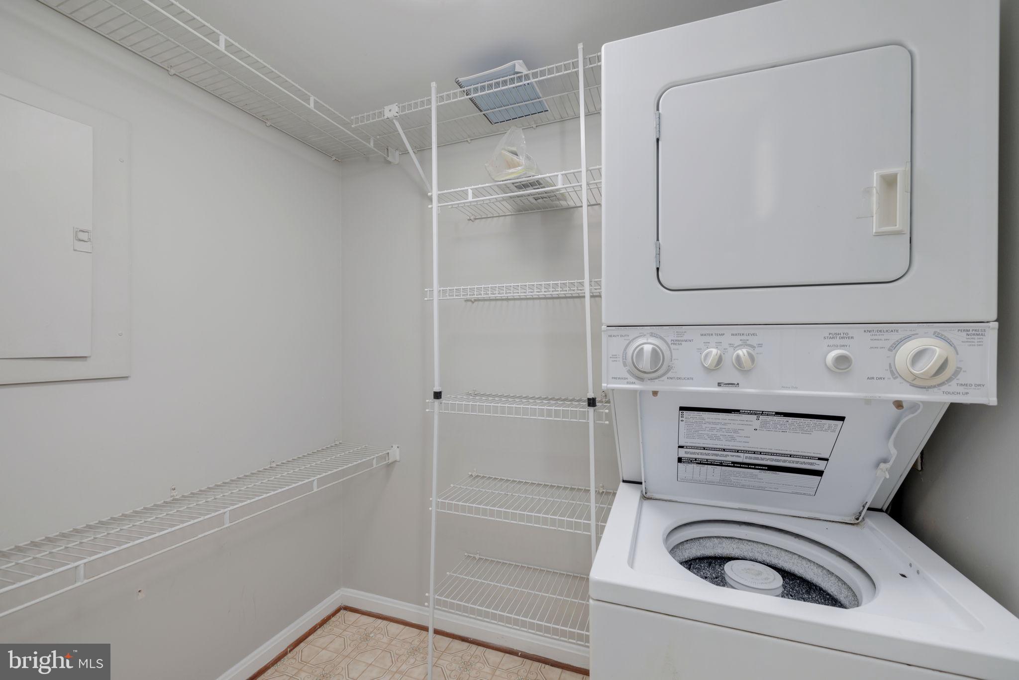 BEDFORD PARK - Residential Lease