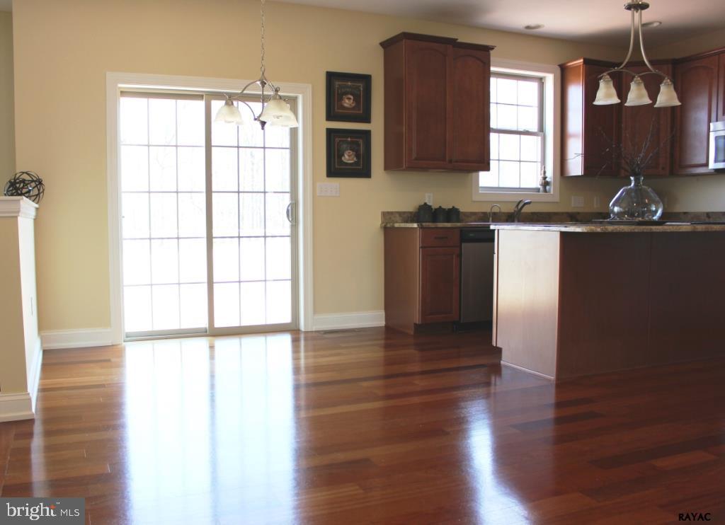 DEERFIELD CROSSING - Residential
