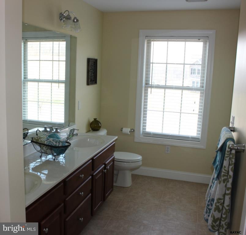 DEERFIELD CROSSING - Residential