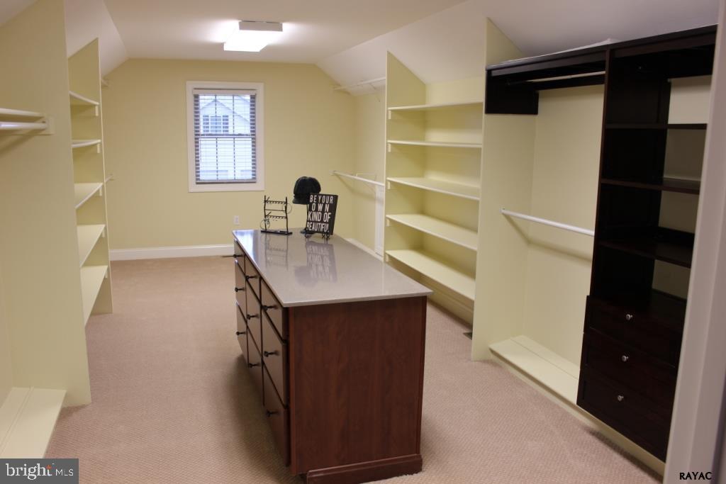 DEERFIELD CROSSING - Residential