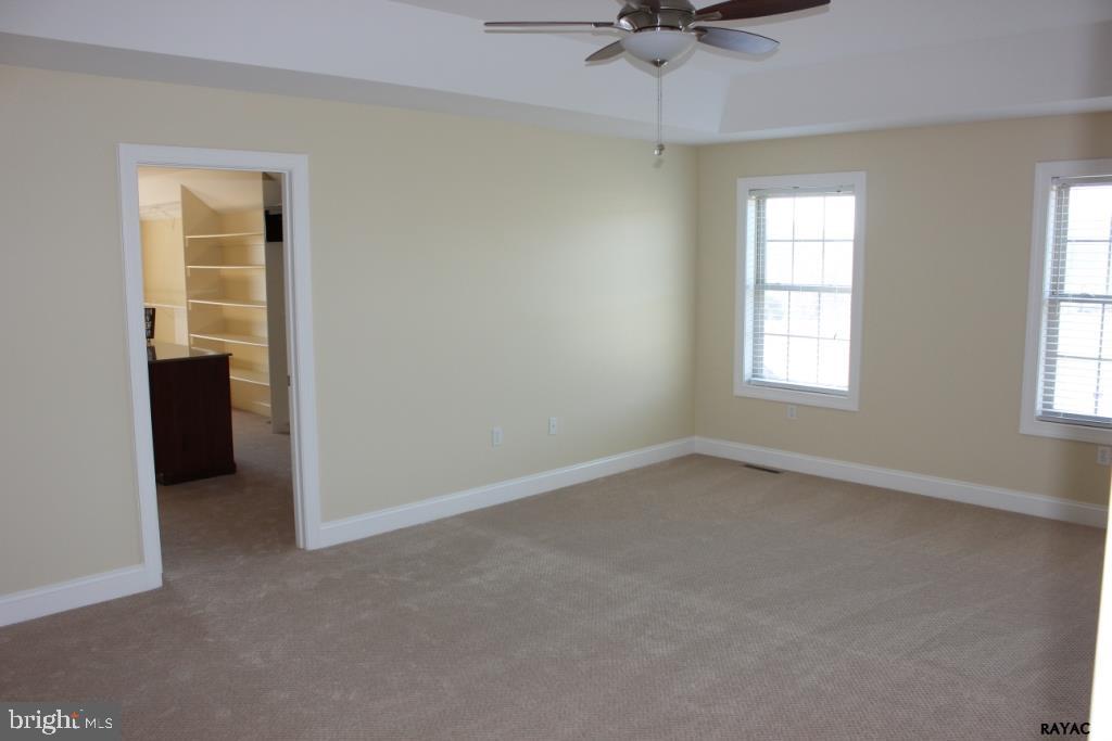 DEERFIELD CROSSING - Residential