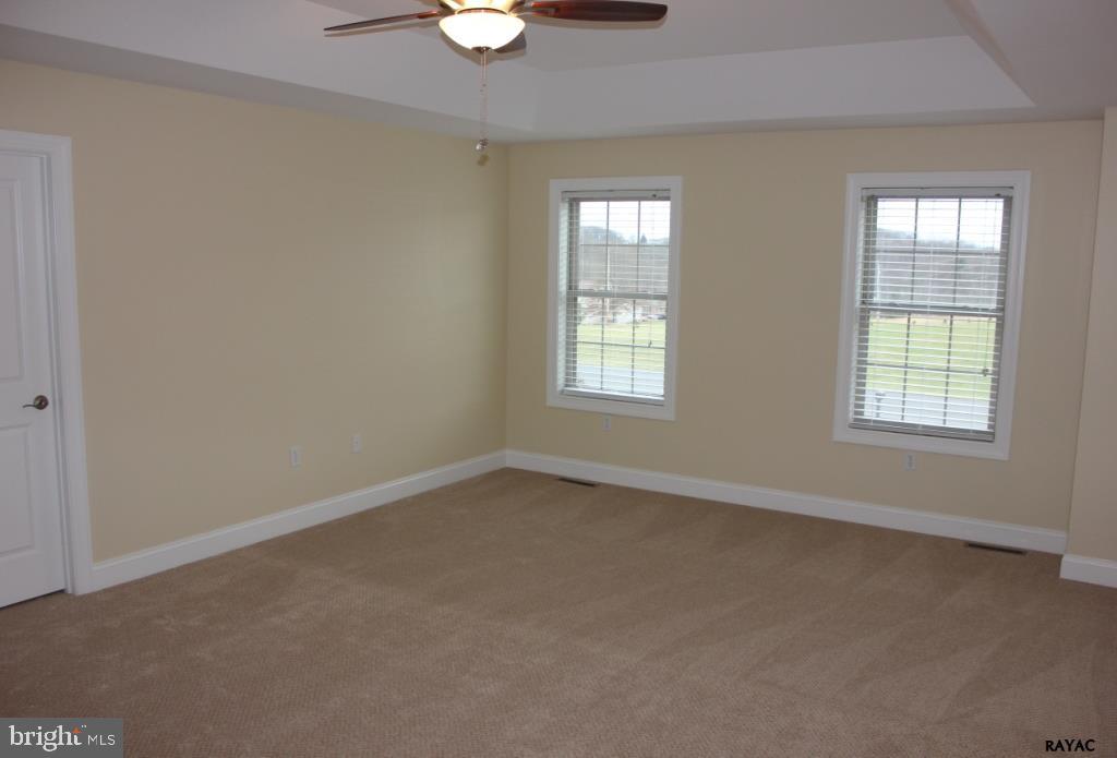 DEERFIELD CROSSING - Residential