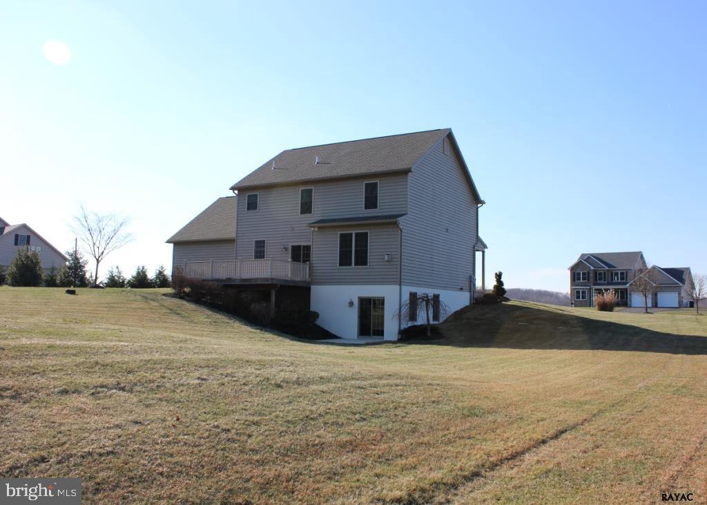 DEERFIELD CROSSING - Residential