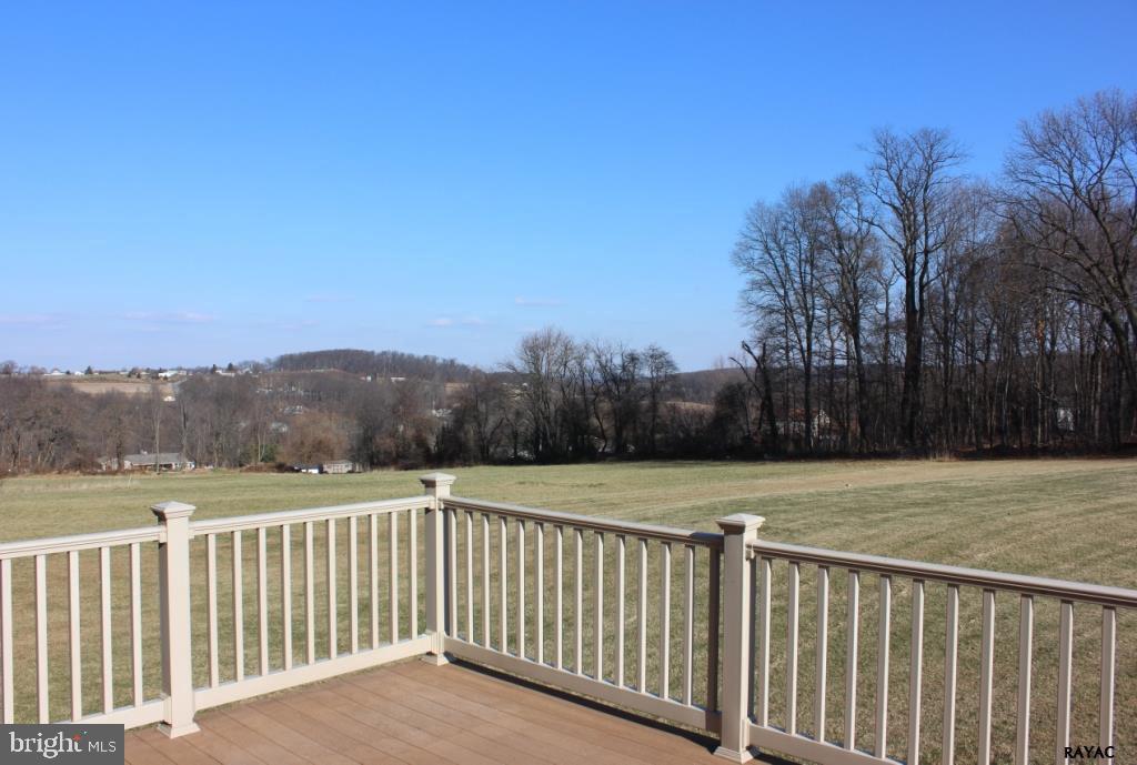 DEERFIELD CROSSING - Residential