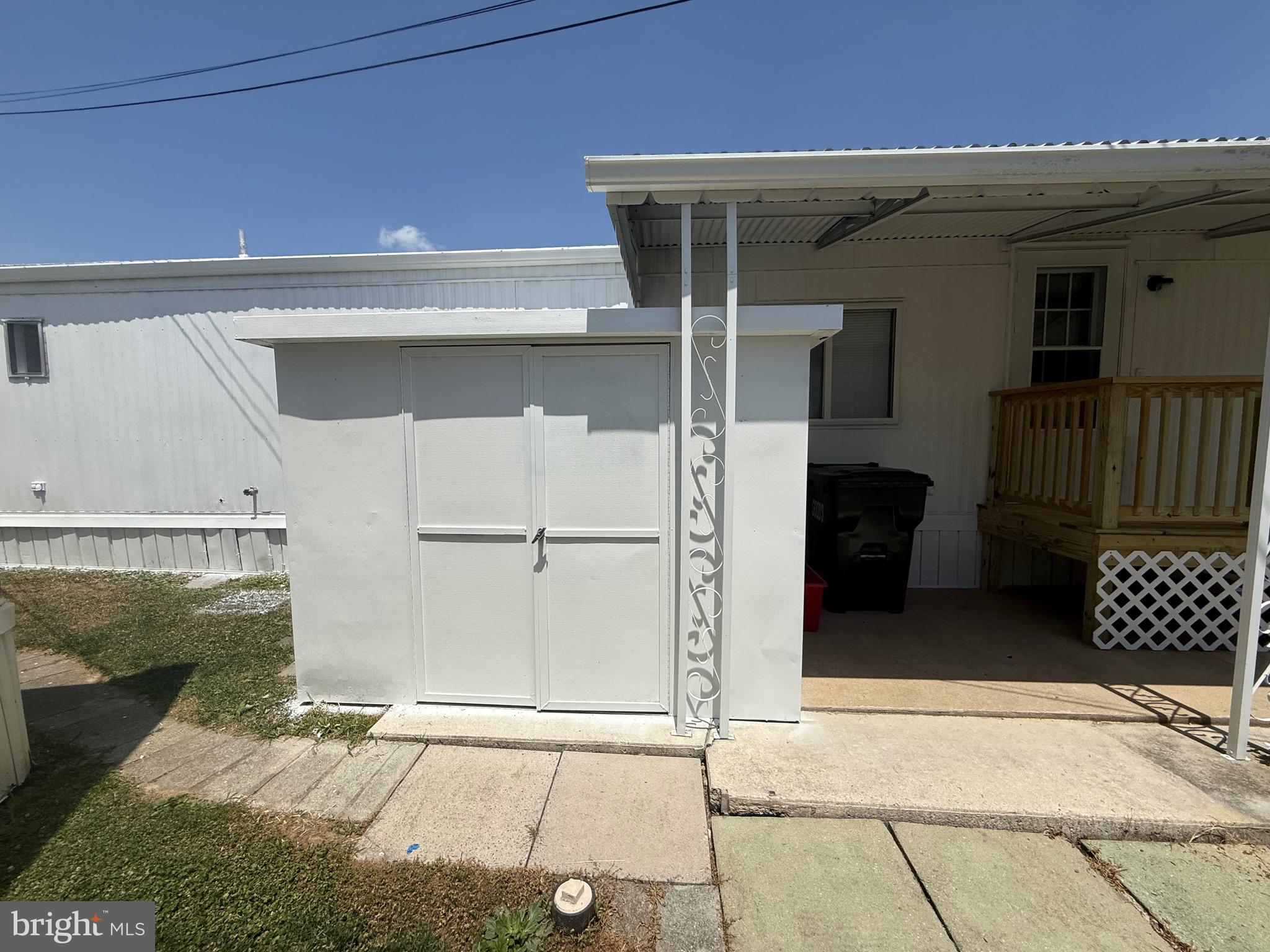 14 HILLTOP AVENUE