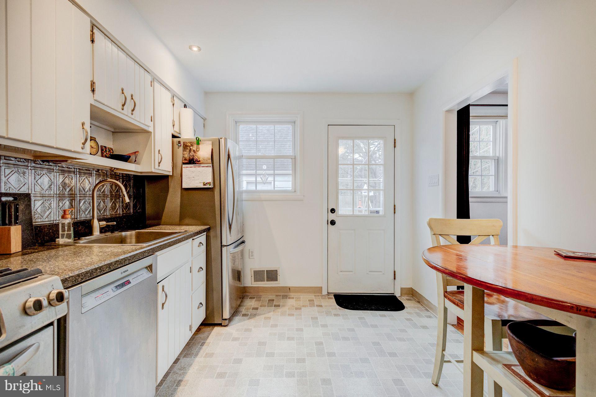 ARDSLEY - Residential