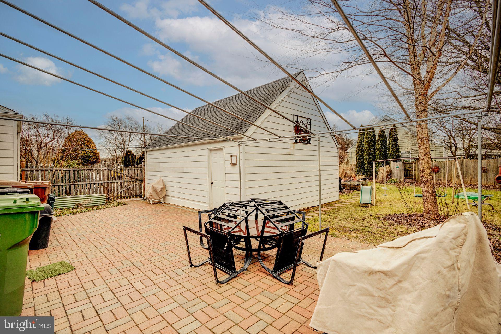 ARDSLEY - Residential