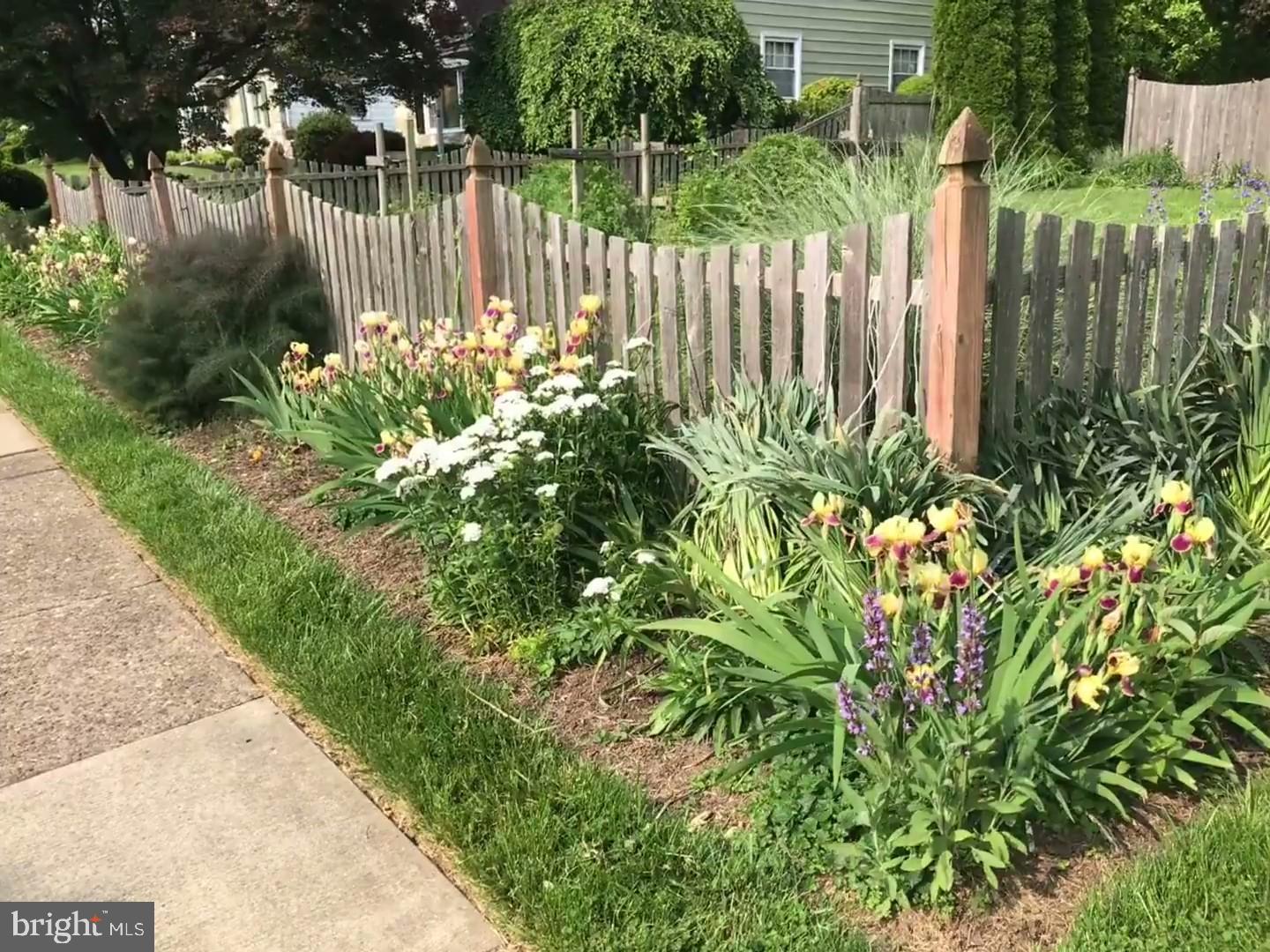 ARDSLEY - Residential