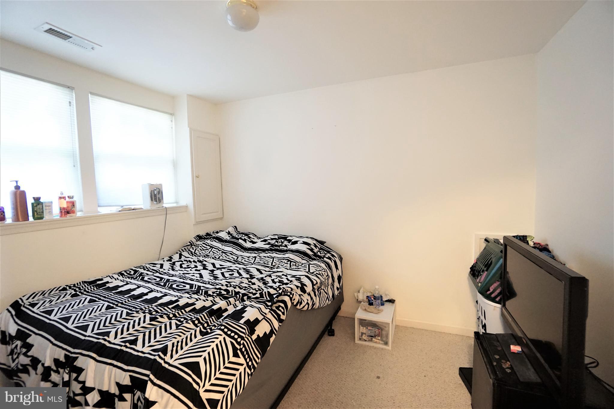 BALLENGER CROSSING - Residential