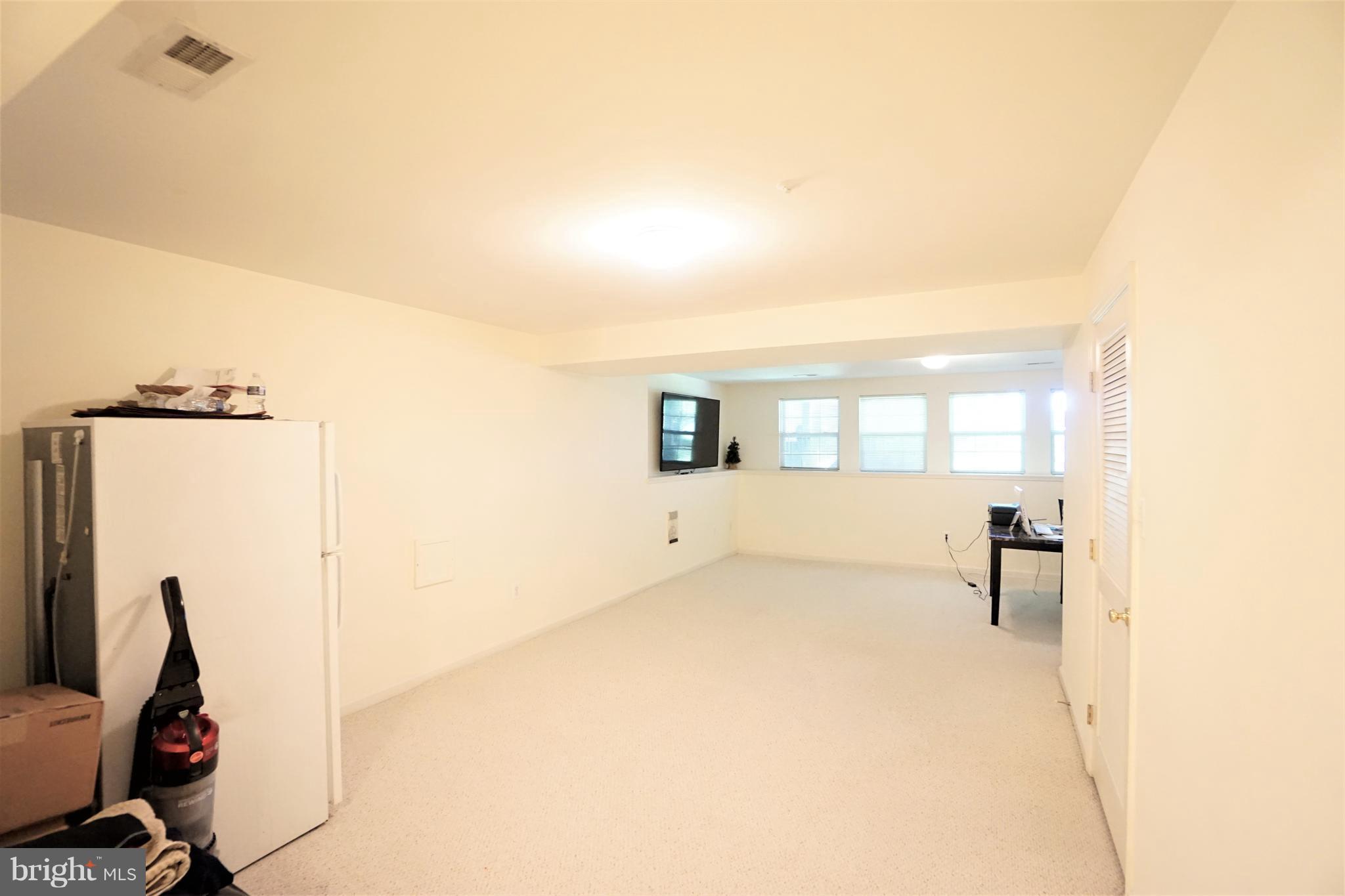 BALLENGER CROSSING - Residential