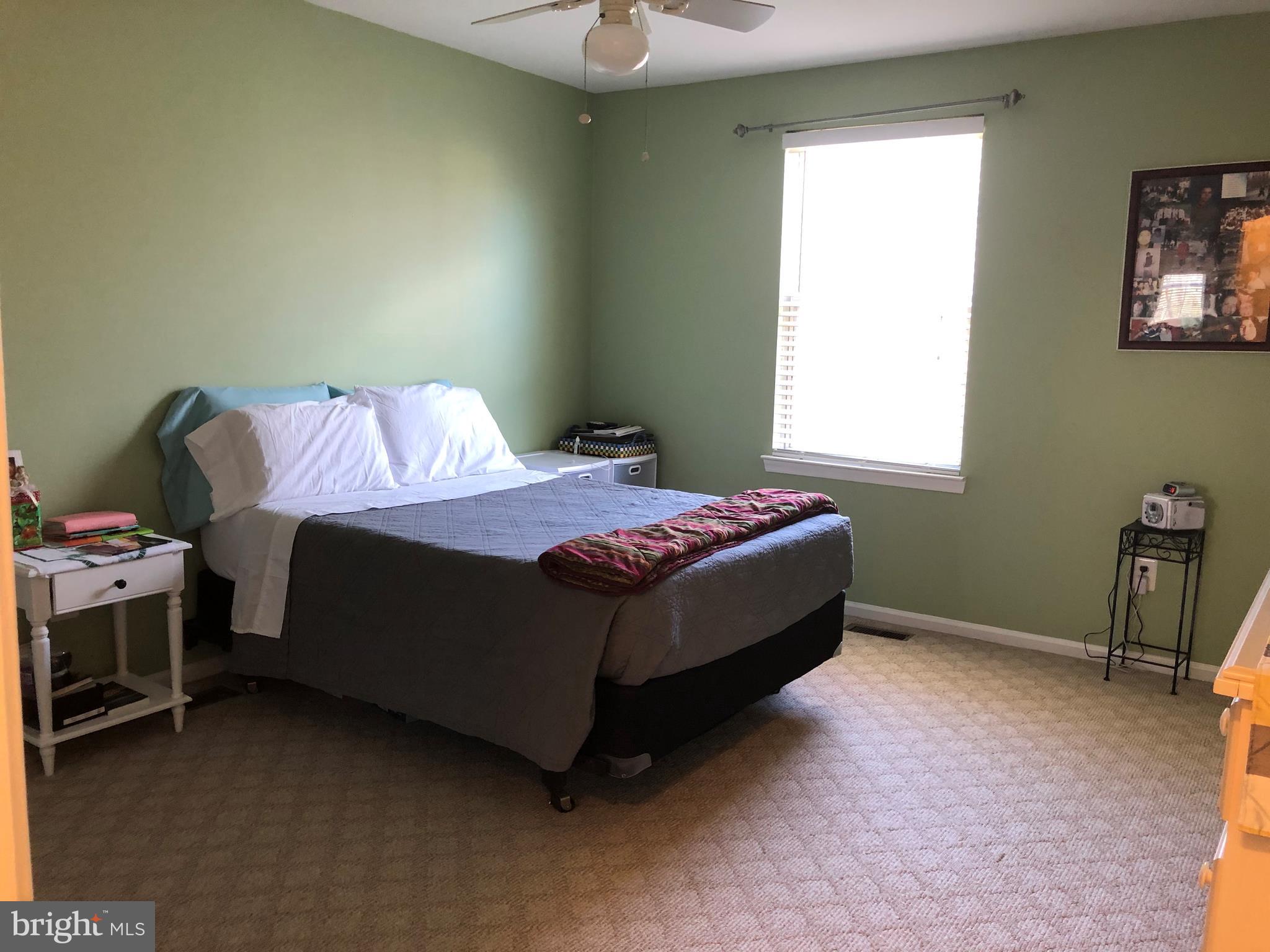 LONDON TOWN WEST - Residential