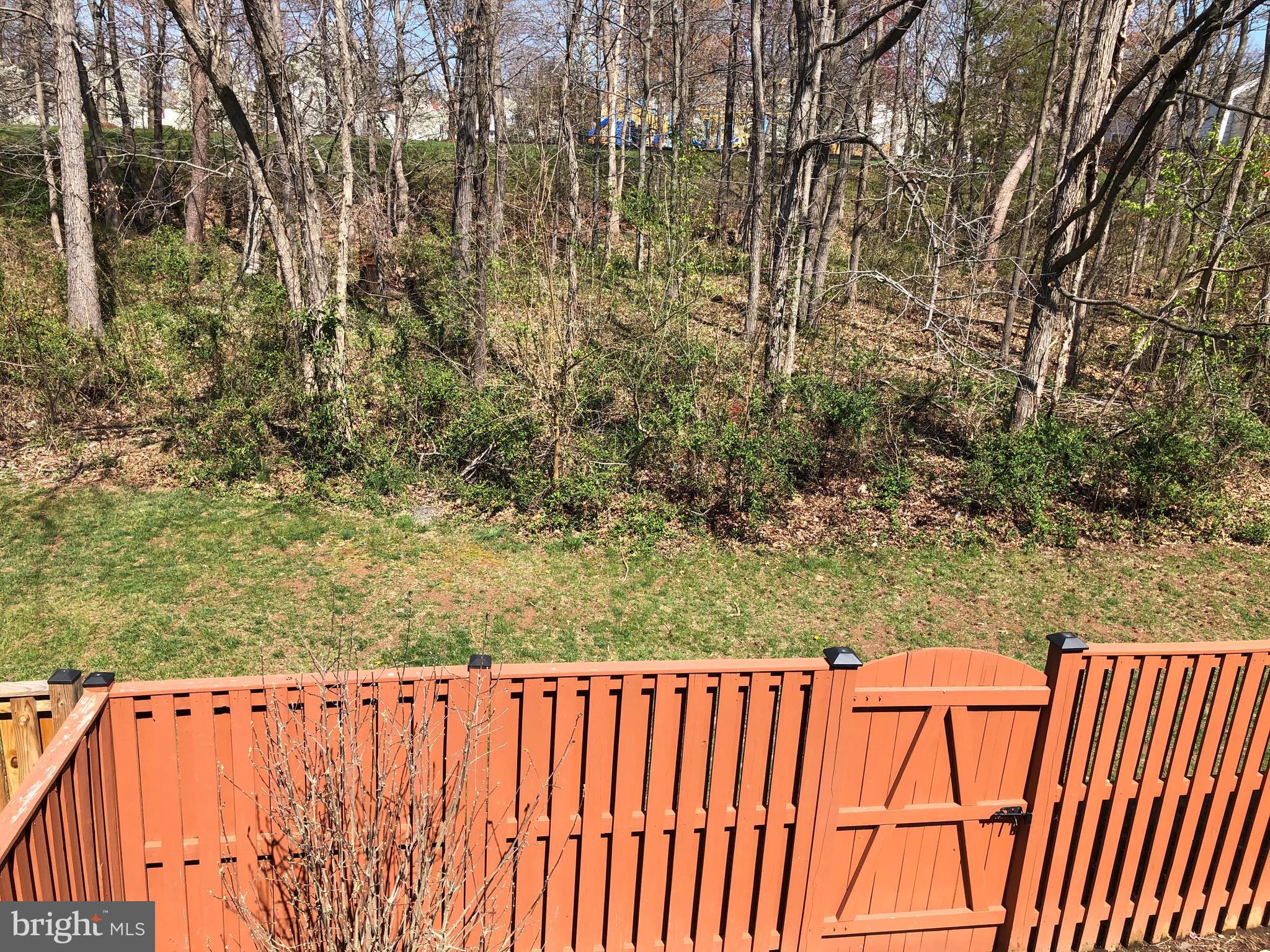 LONDON TOWN WEST - Residential