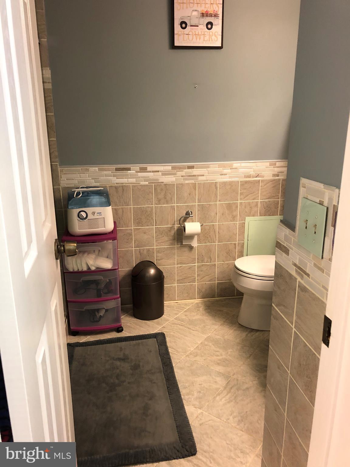 LONDON TOWN WEST - Residential