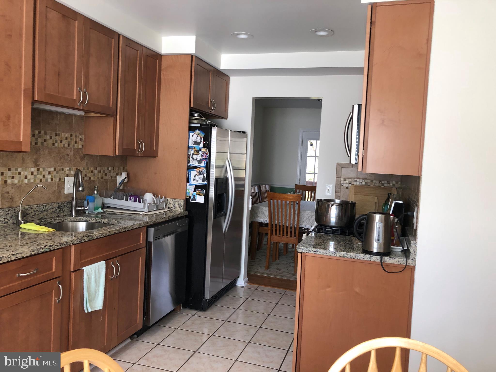 LONDON TOWN WEST - Residential