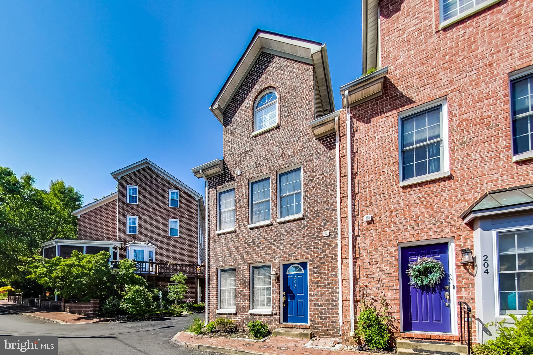 DAWSON'S GREENE - Residential