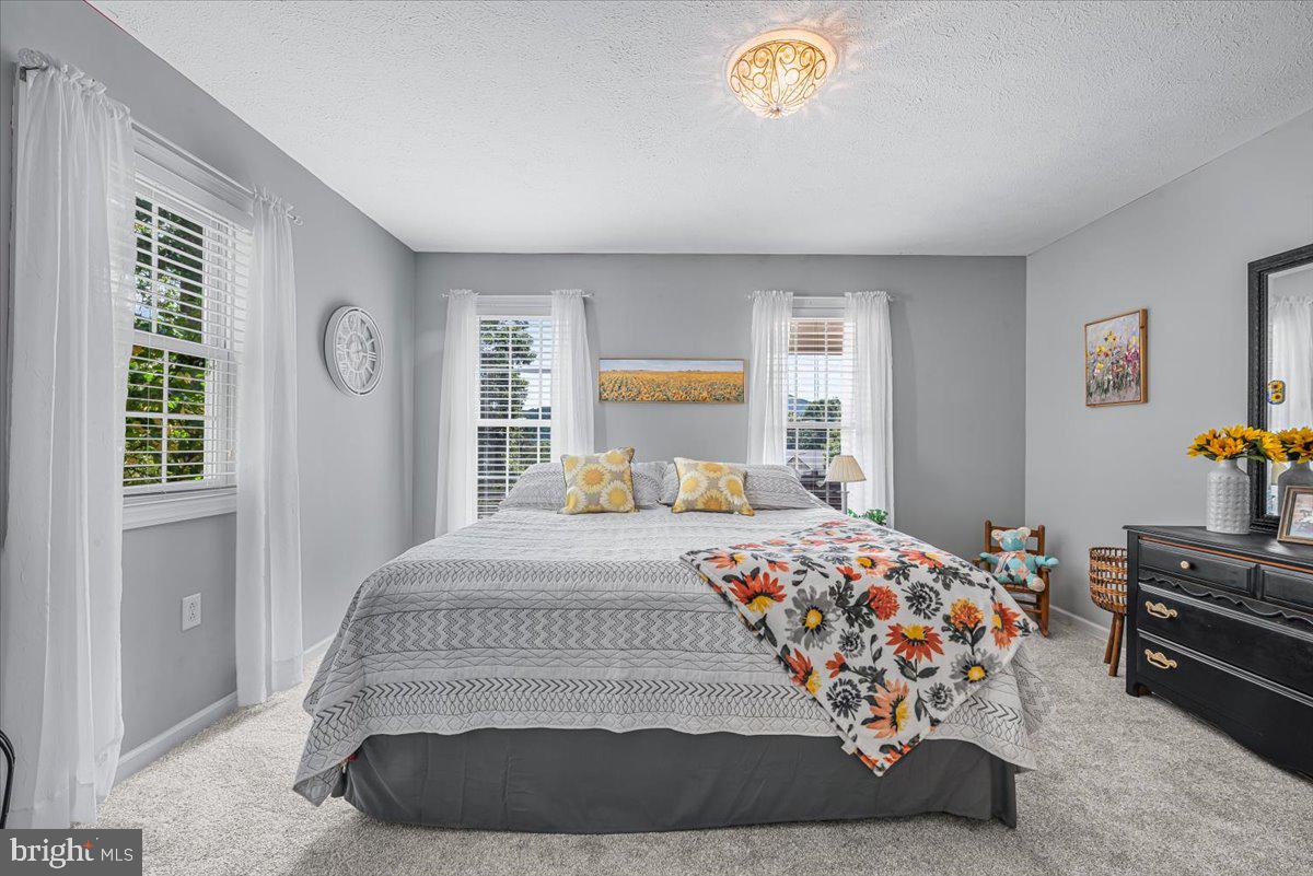 RAWLINGS HEIGHTS - Residential