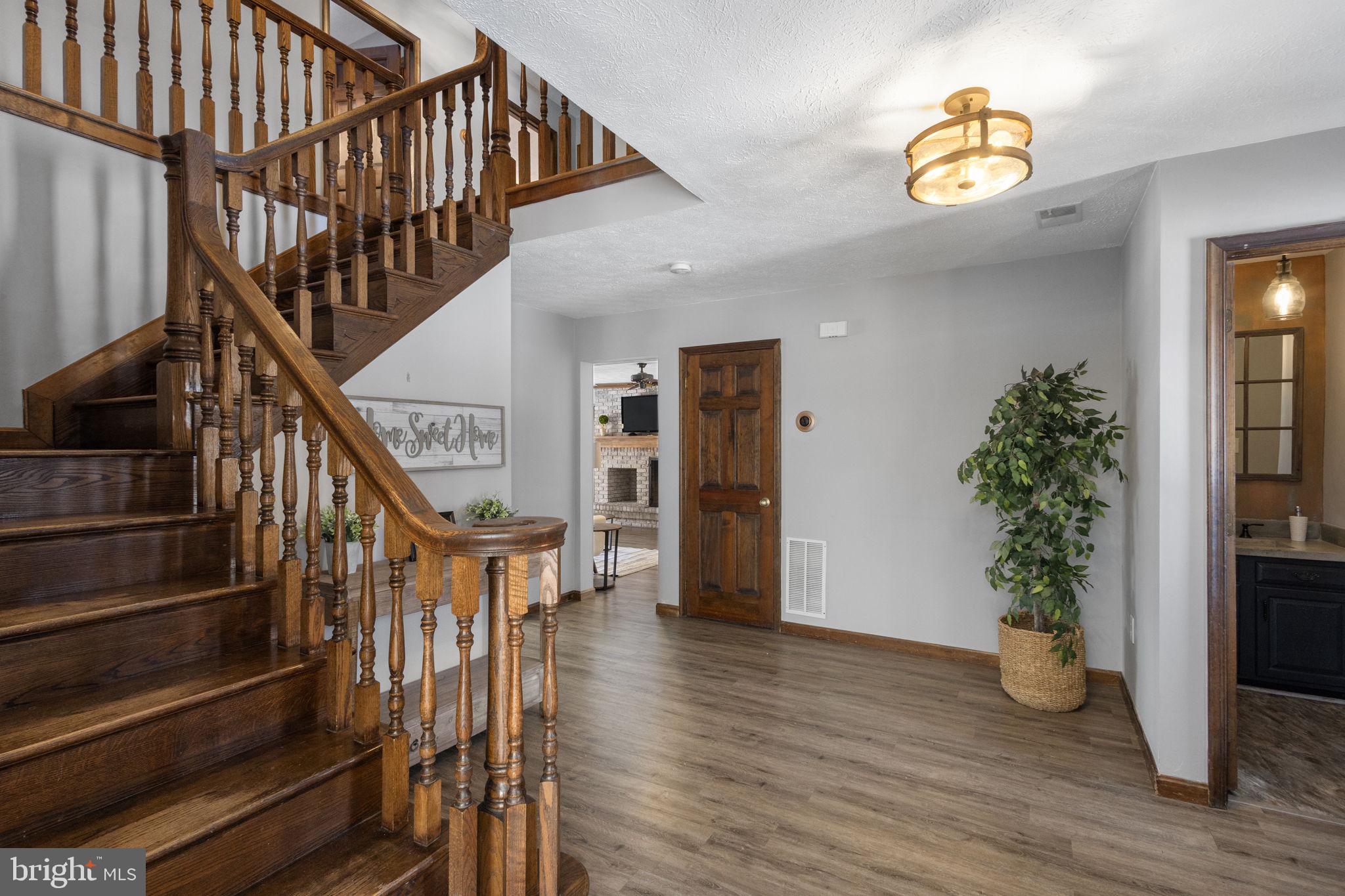 EDELEN ESTATES - Residential