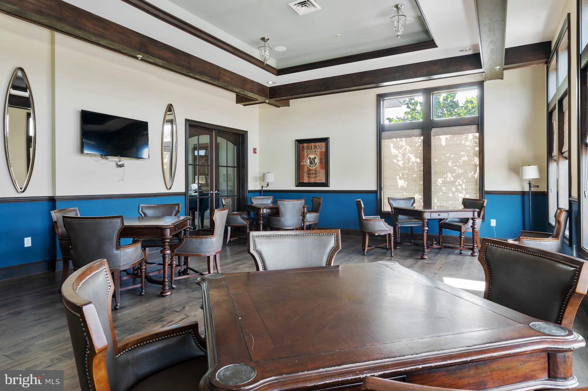 PENINSULA - Residential