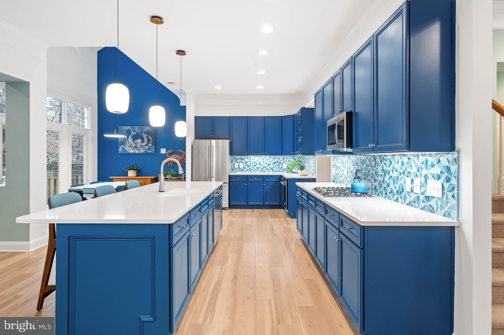 PENINSULA - Residential