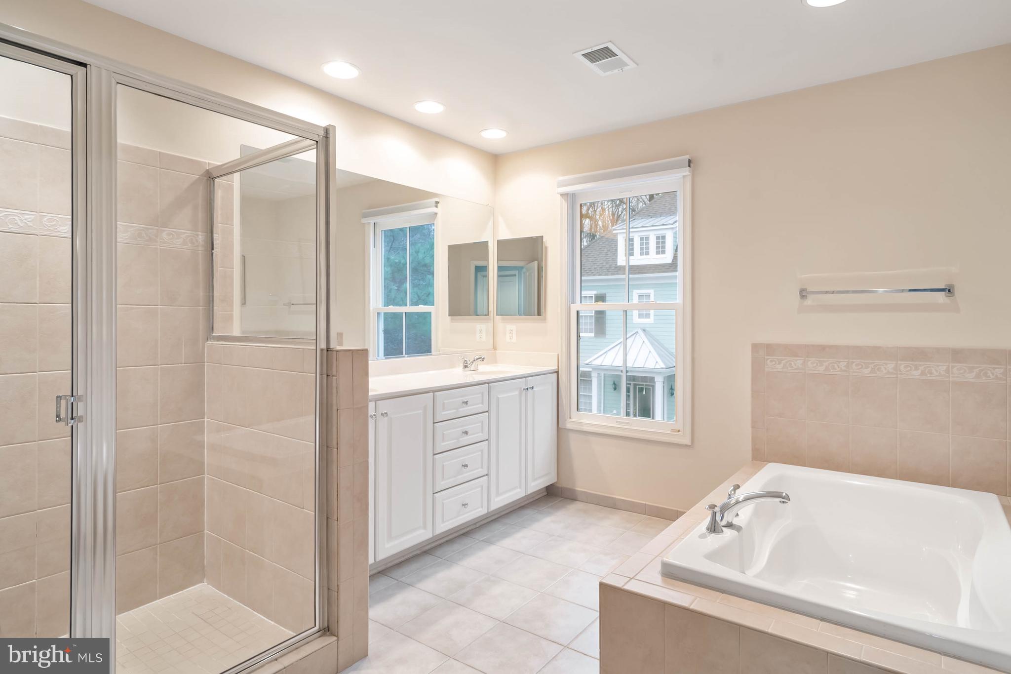 PENINSULA - Residential