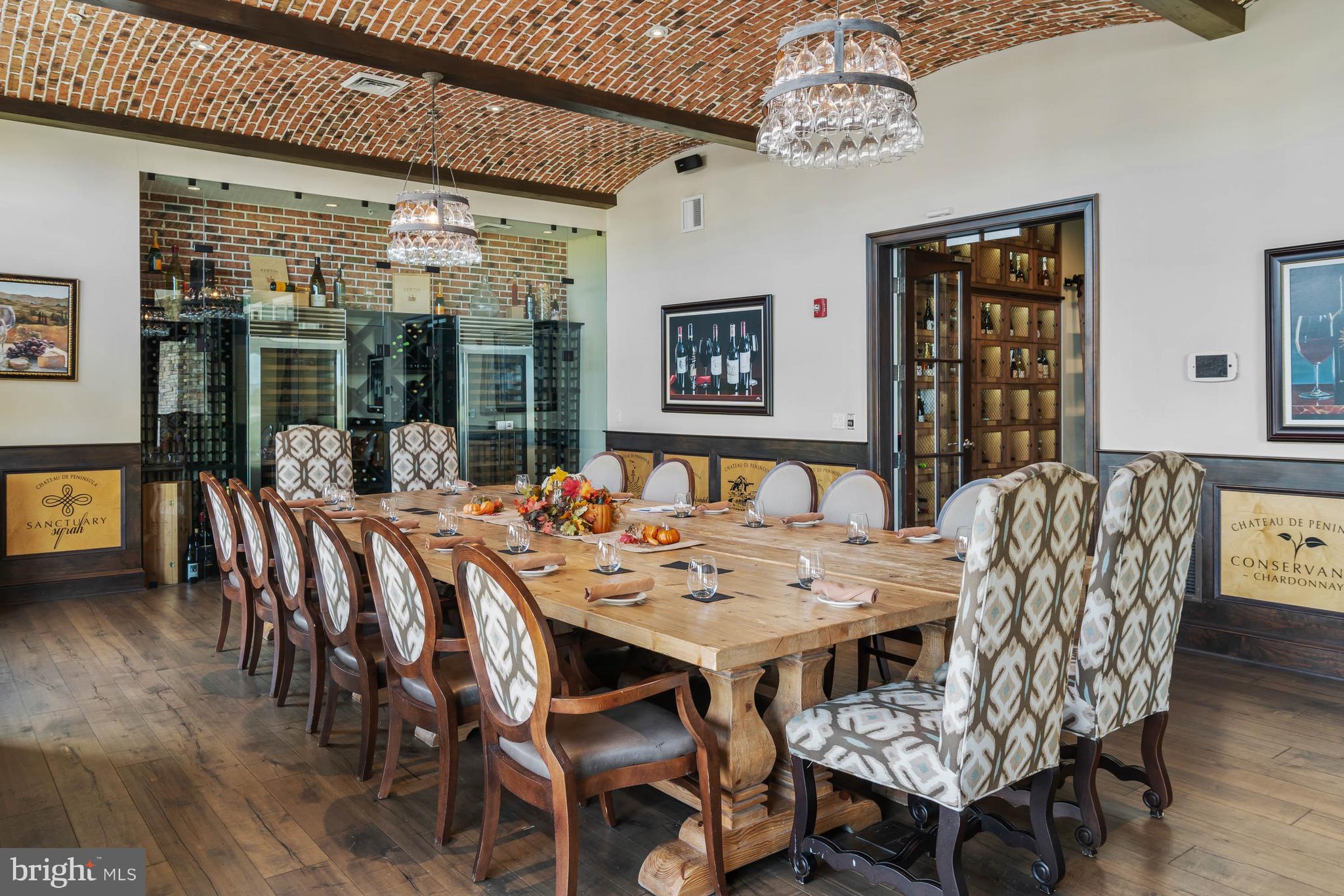 PENINSULA - Residential