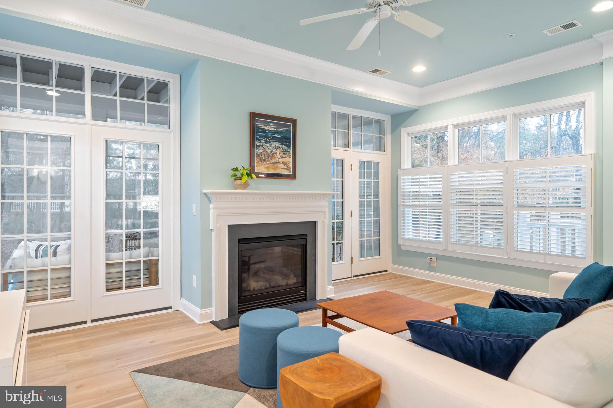 PENINSULA - Residential