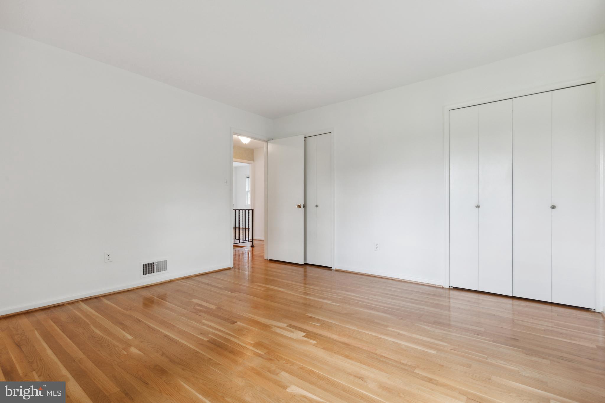 WEST SPRINGFIELD - Residential