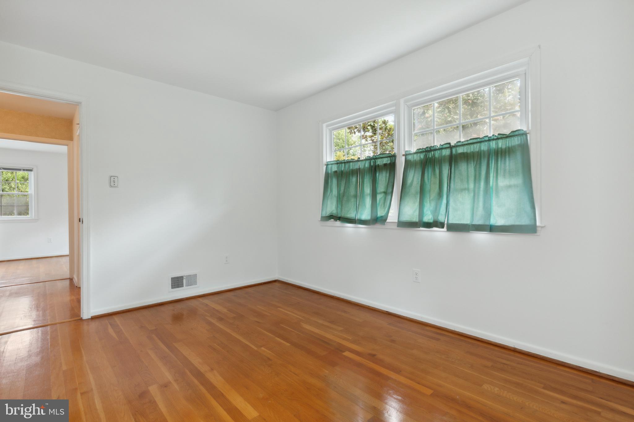 WEST SPRINGFIELD - Residential