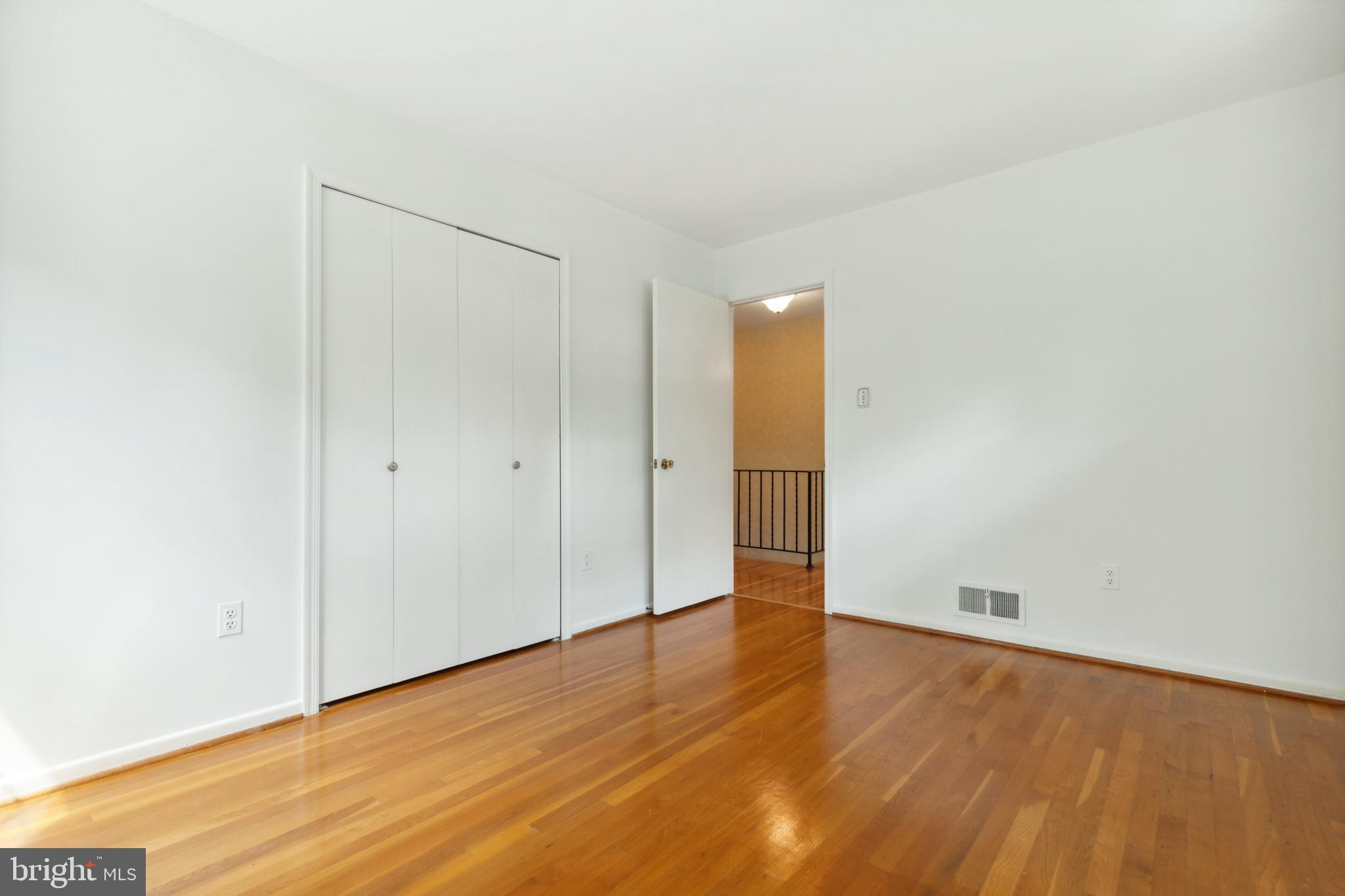 WEST SPRINGFIELD - Residential