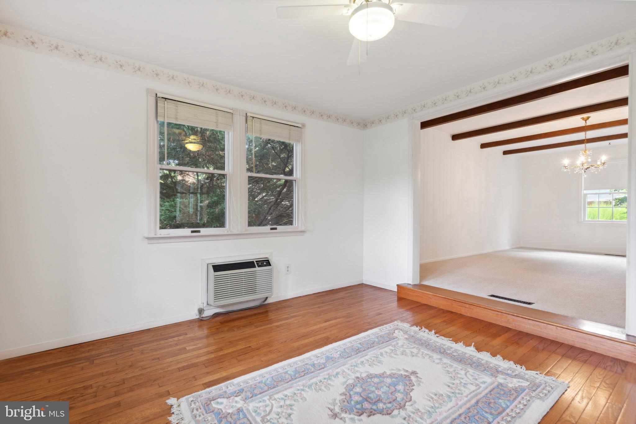 WEST SPRINGFIELD - Residential