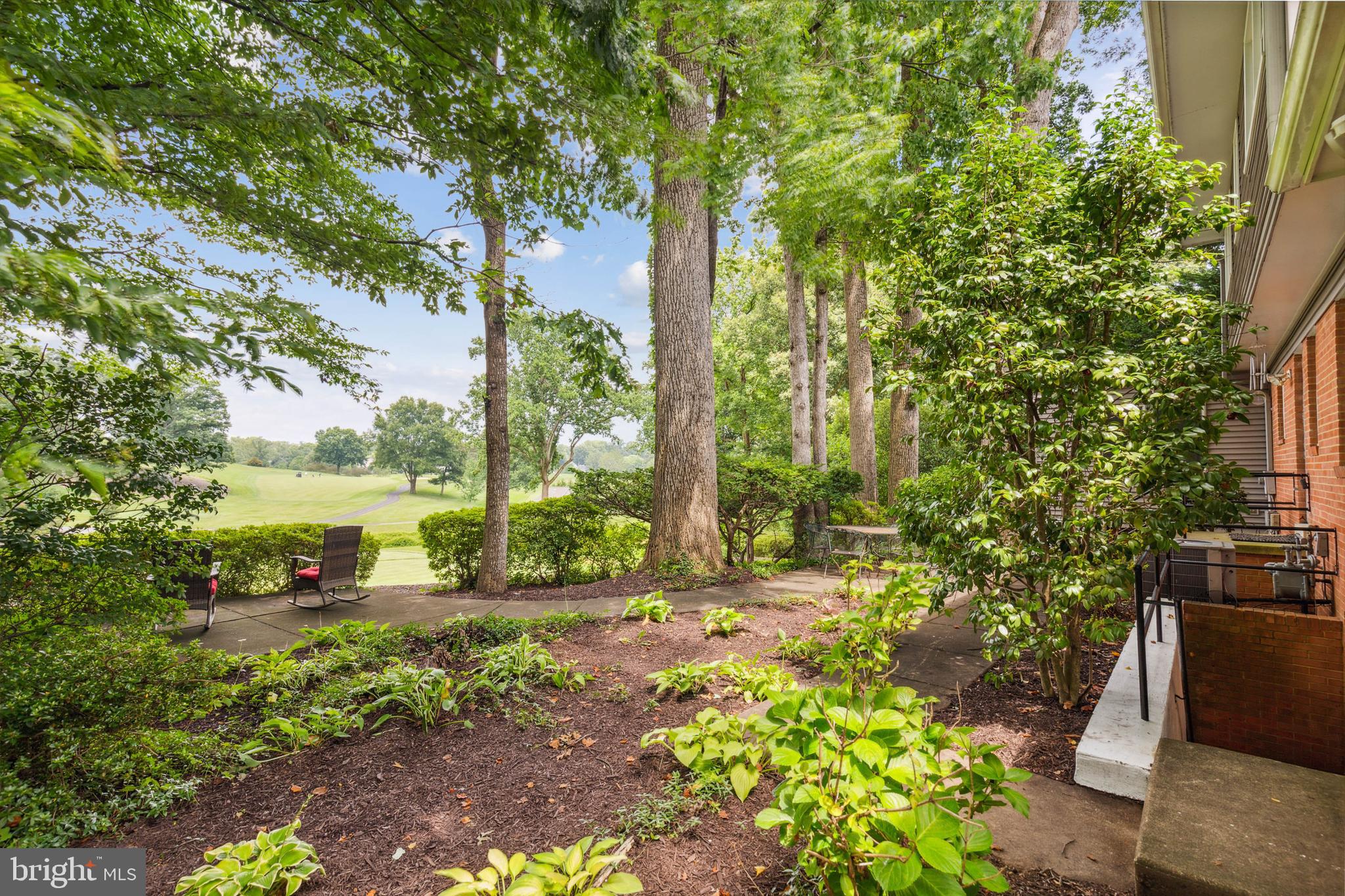 WEST SPRINGFIELD - Residential