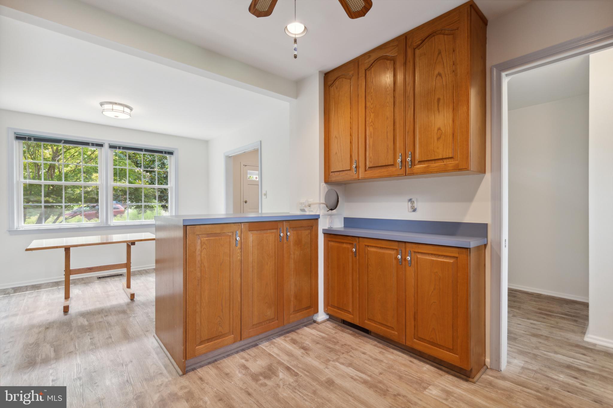 WEST SPRINGFIELD - Residential